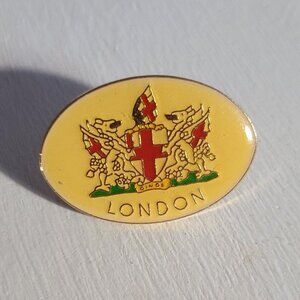 London England Coat Of Arms Vintage Lapel Pin Tie Tack Brooch